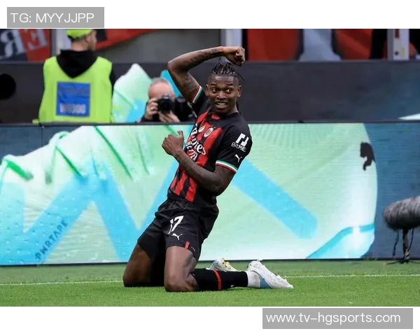 莱奥意甲200场纪念海报发布55球47助攻成就辉煌表现