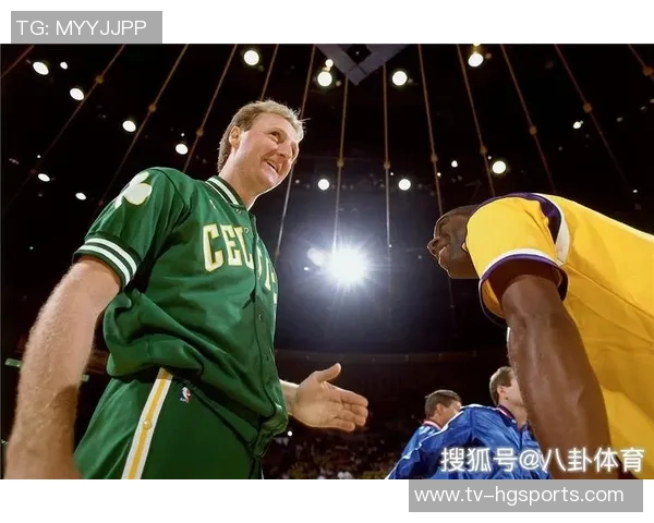 华子谈投篮技巧：包夹下的出手提升球队胜率的秘诀